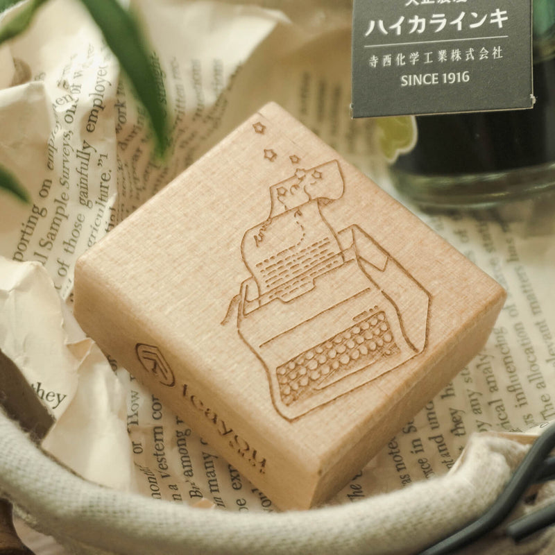 teayou Rubber Stamp: The Enchanted Library Collection