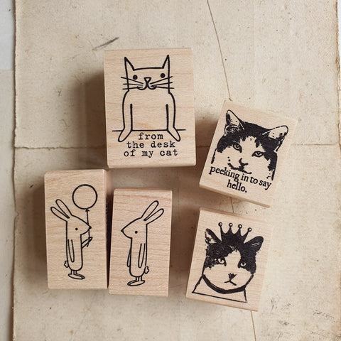 Rubber Stamp Kirico - Cat Reading Book